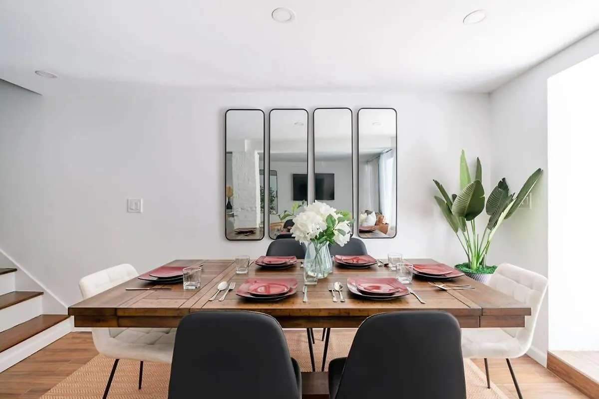 91-1D 3Br 2Baths Duplex With A Private Back Yard - Gym Appartement New York Verenigde Staten