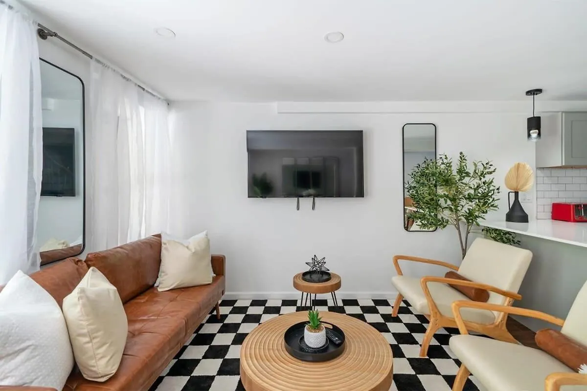 91-1D 3Br 2Baths Duplex With A Private Back Yard - Gym Appartement New York Verenigde Staten